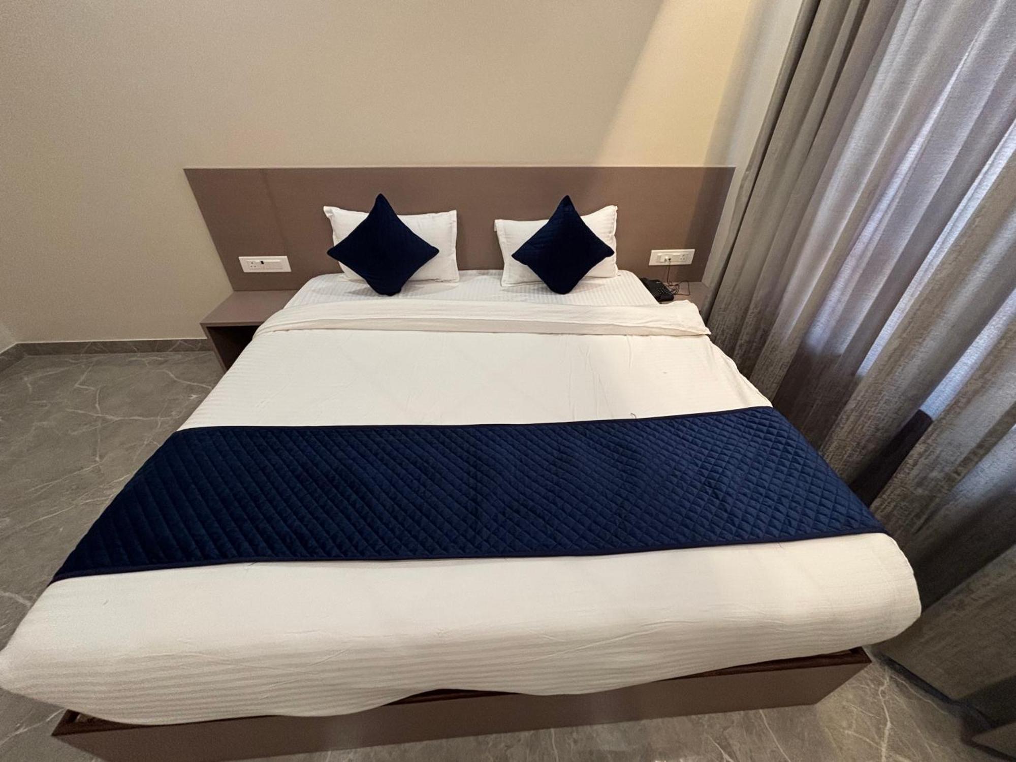 Hotel Sisodiya Palace Khatu Екстер'єр фото